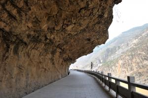 Mingyuexia Ancient Plank Road